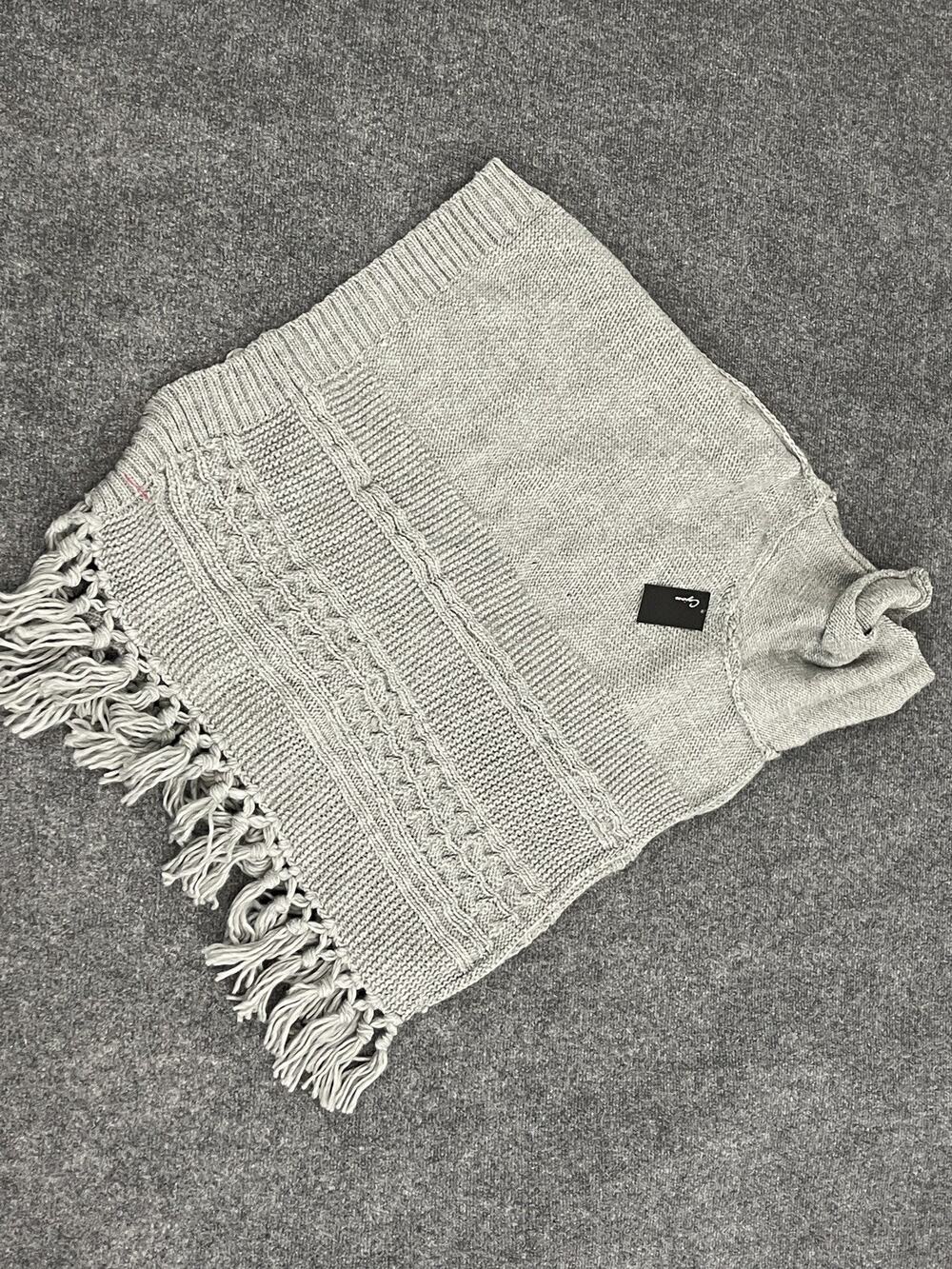 Cejon Poncho Scarf Womens Knit Heather Gray Winter Warm Shawl A10